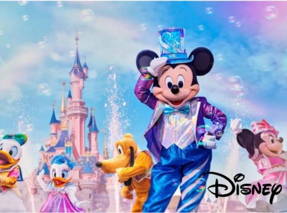 Confort & Spacieux Family Travel Pour 6 - 10' To Disneyland Paris 25' To Paris - In Front Of Train Station Torcy Rer A